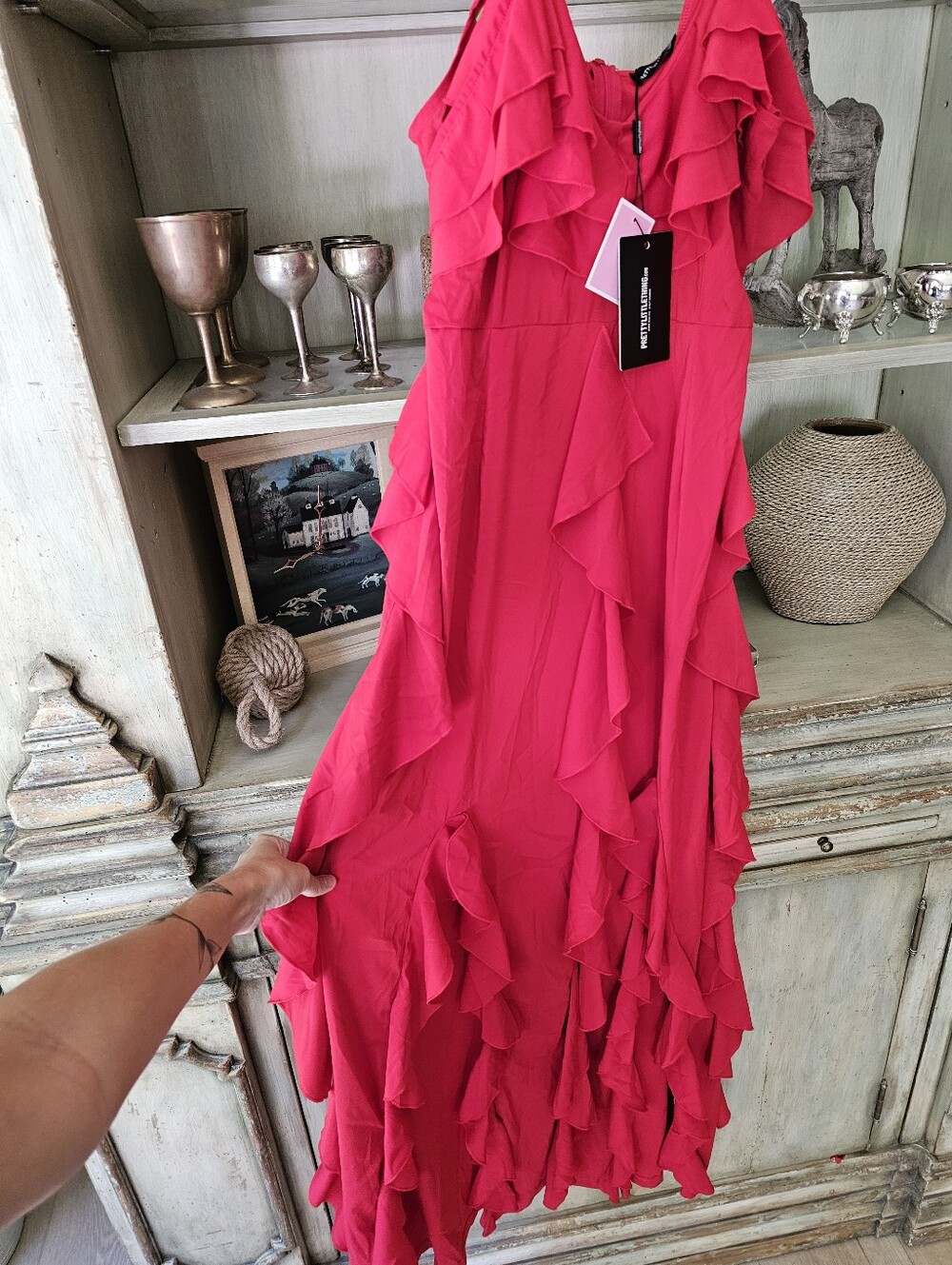 $130 NWT PRETTYLITTLETHING Red Cold Shoulder Ruffle Maxi Dress US 10 - Picture 10 of 13